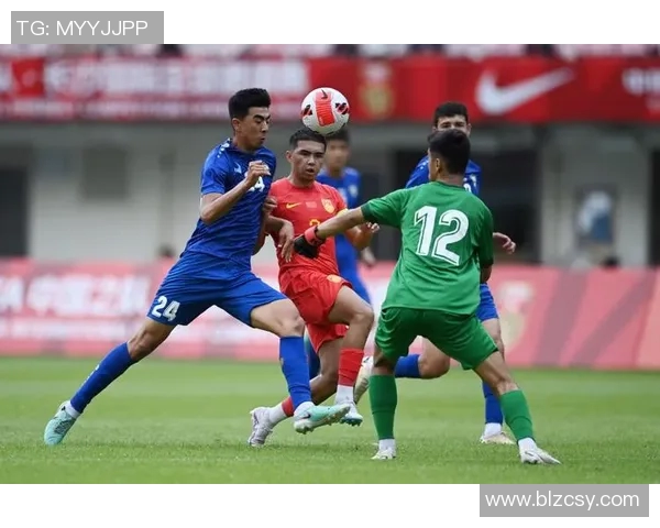 2017年中国国家足球队对阵乌兹别克斯坦精彩直播回顾与分析 2017年中国国家足球队对阵乌兹别克斯坦精彩直播回顾与分析