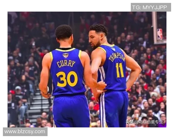 伯恩利与热刺激战正酣比分悬念不断引发球迷热议