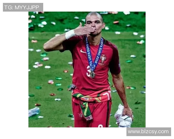 德国与葡萄牙激战正酣佩佩的表现引发热议与期待