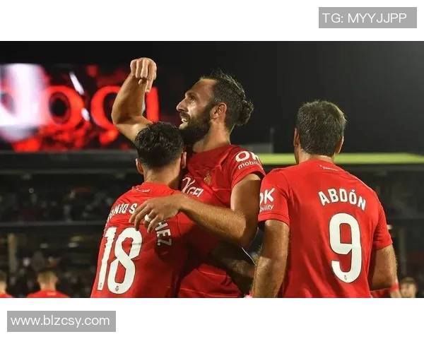 塞维利亚逆转击败瓦伦西亚,暂时排名西甲榜首 塞维利亚逆转击败瓦伦西亚,暂时排名西甲榜首