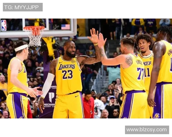 湖人对决掘金回顾2012年12月1日经典比赛精彩瞬间分析