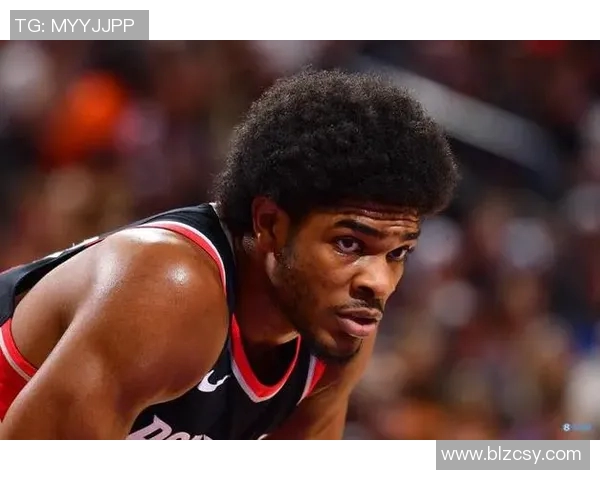 斯库特亨德森的崛起之路:从青涩新星到篮球未来的领军者 斯库特亨德森的崛起之路:从青涩新星到篮球未来的领军者